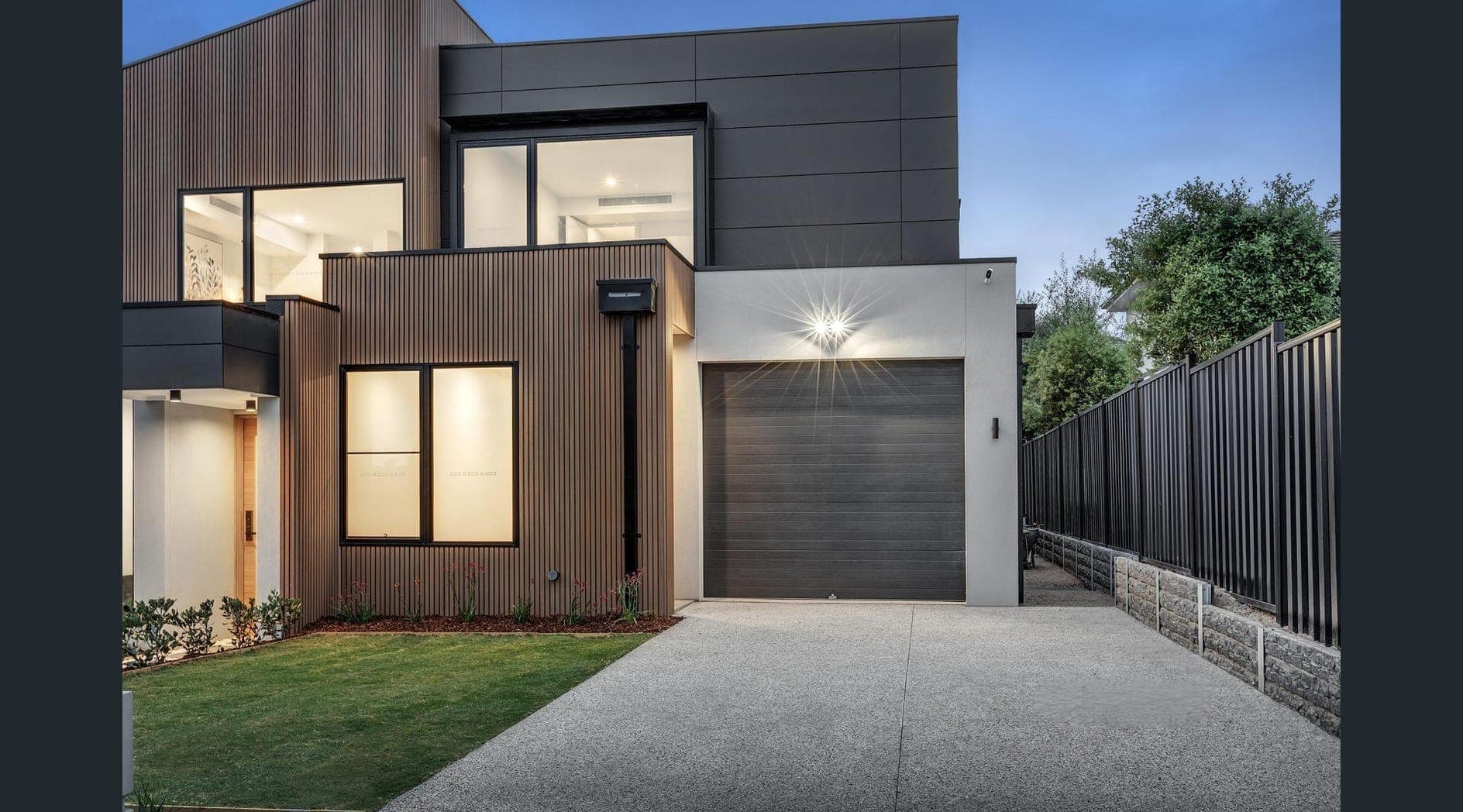 The Meridian, facade showing both dwellings, Chadstone